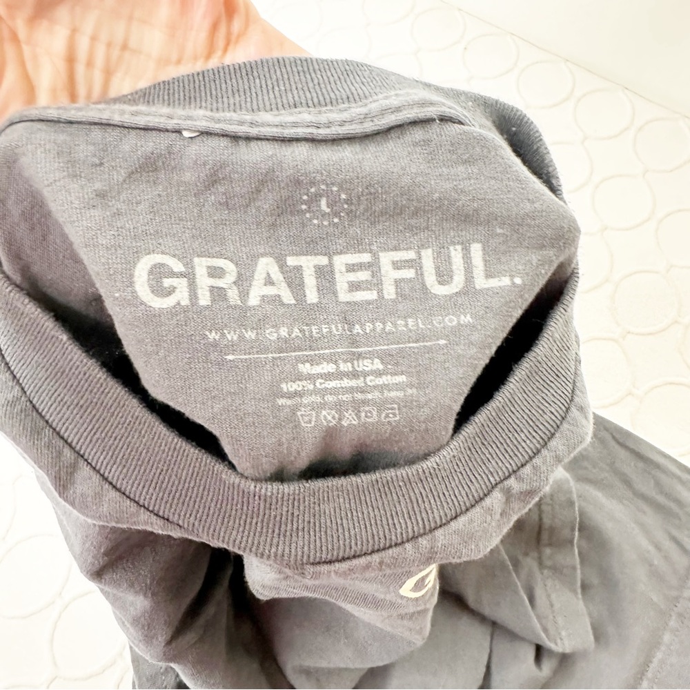 GRATEFUL Graphic Tee Black Grey Grafitti Large Mens - Picture 4 of 4